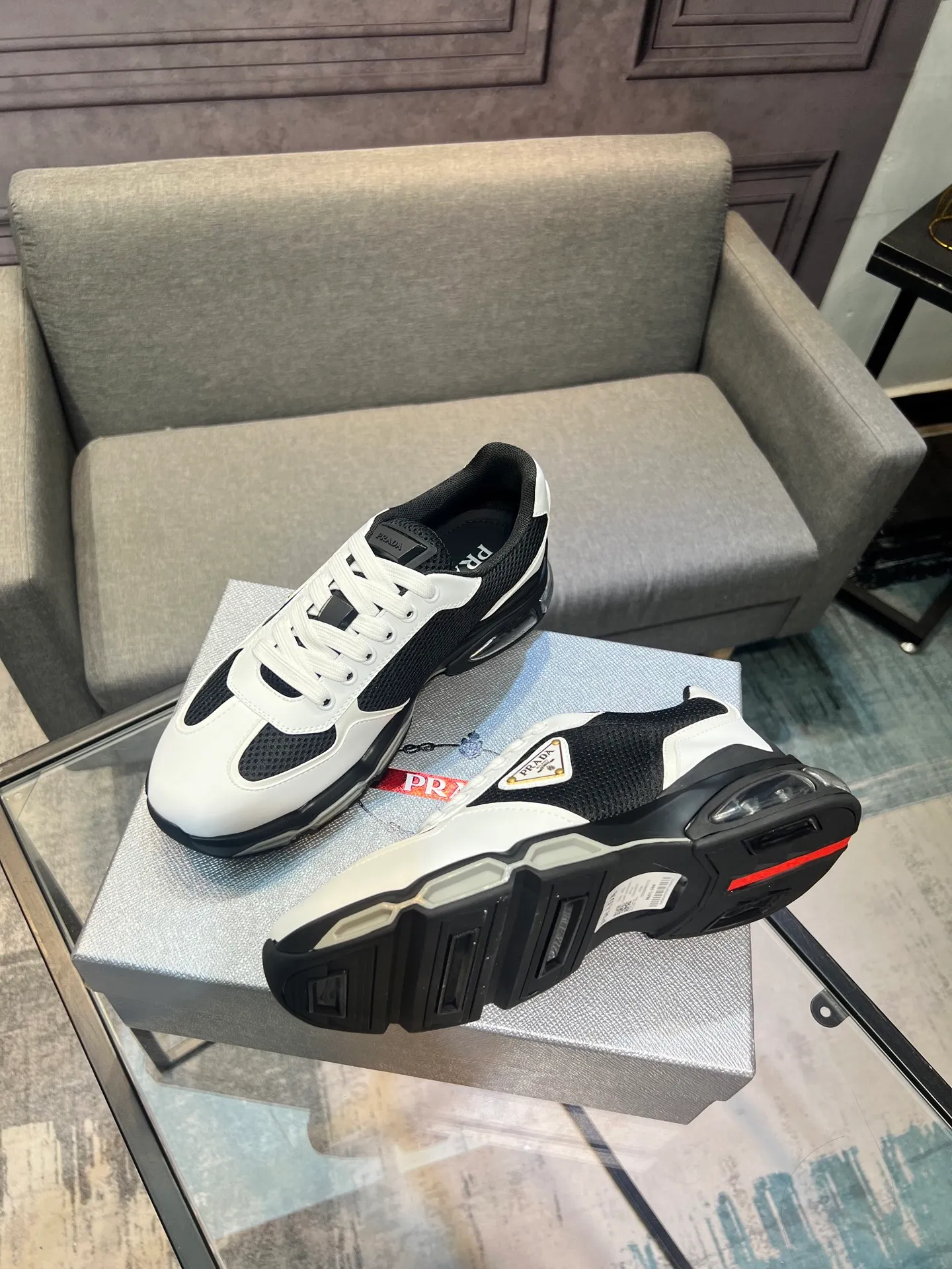 Men's shoes 💰660 [PRADA] Men's shoes are popular in the counter, official website is synchronized, 1 high-quality shipment ✔️ Original frosted cowhide + cowhide lining, 1🆚1 replica, original sole, 38-45 (45 customized, non-refundable)